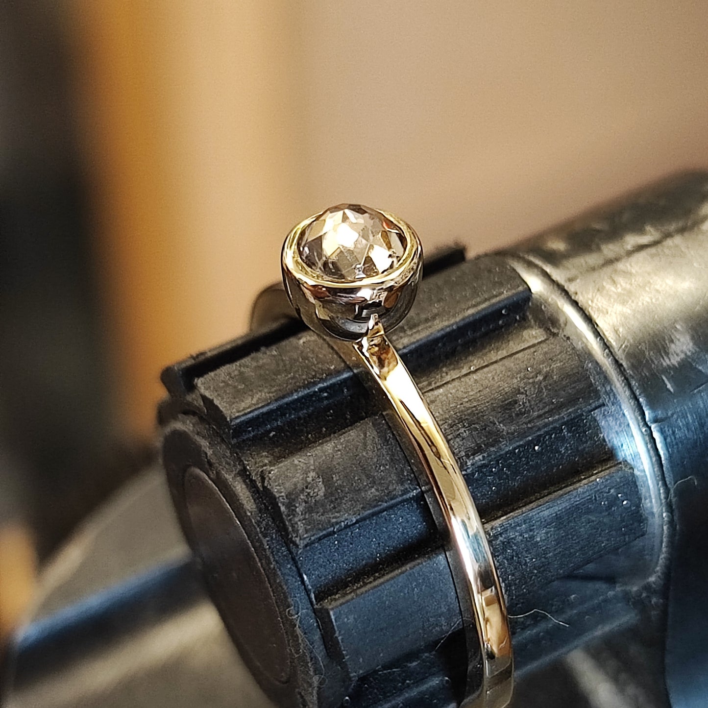 Gold Zircon ring