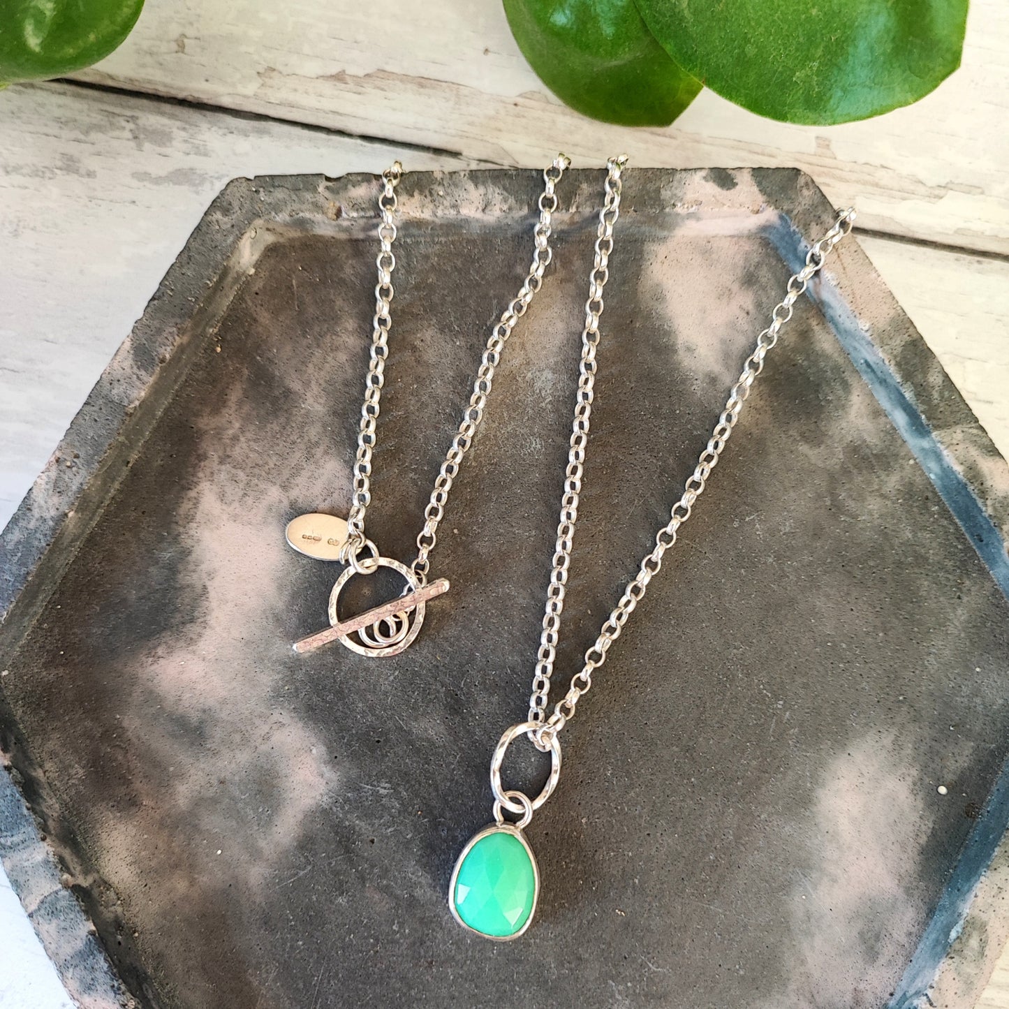 Chrysoprase drop necklace