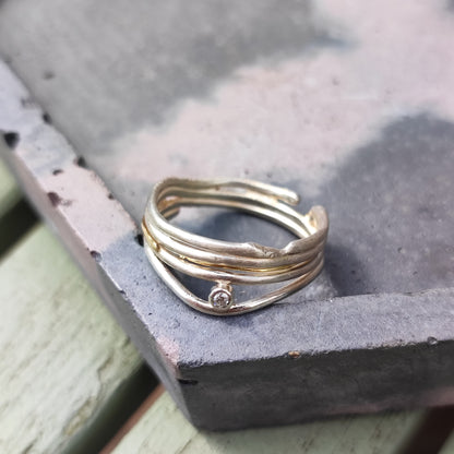 Fine Molten Little Diamond Ring