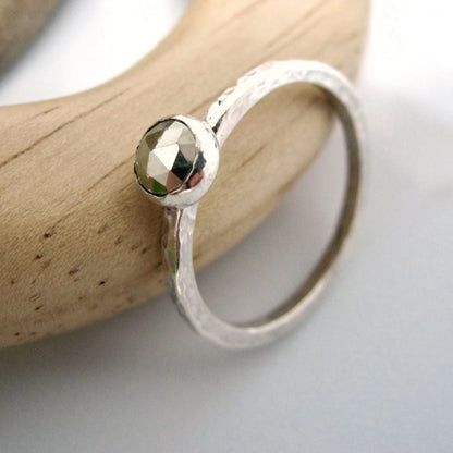 ‘Stardust’ Ring